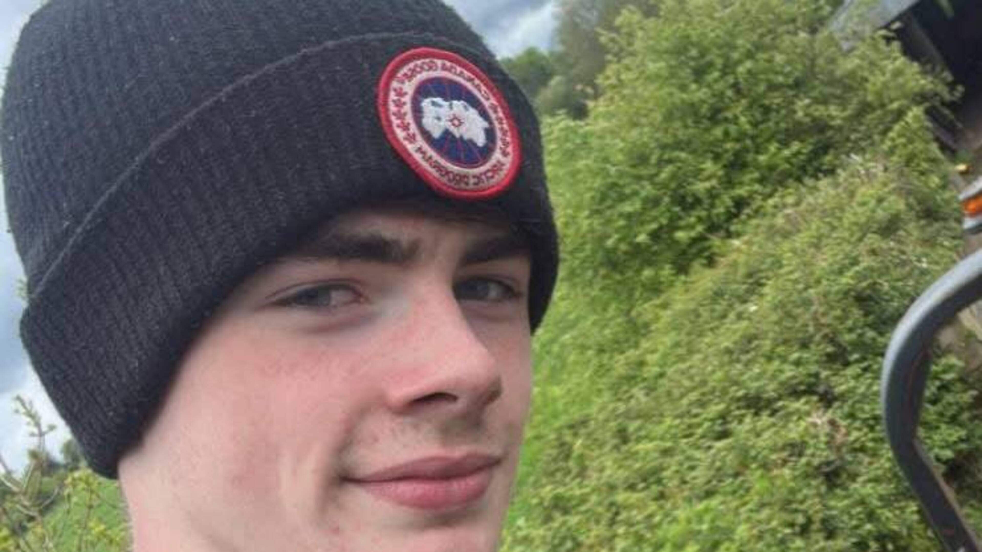 Gardaí issue appeal for Skoda car over hit-and-run death of boy (16) on e-bike in Co Clare